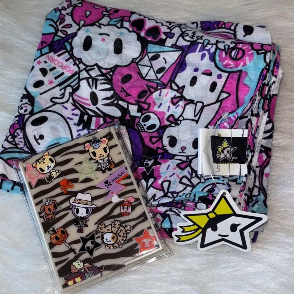 TOKIDOKI Royal Pride Lions pocket travel MIRROR Neon Star fabric SCARF